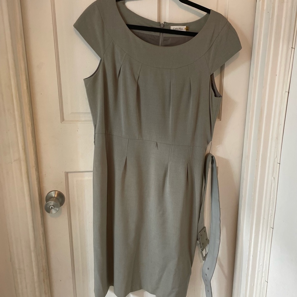 Calvin Klein Gray Belted Work Dress ( Sz 12) - Picture 5 of 6
